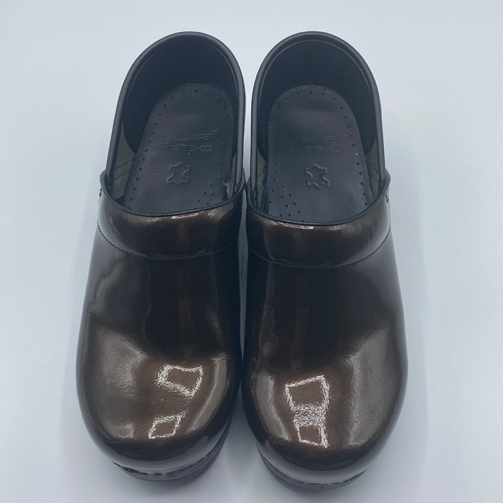 Excellent Condition Dansko Clogs - image 1